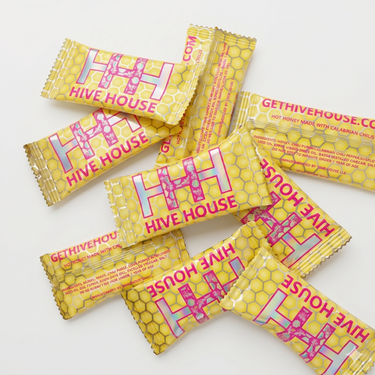 Box of 100 Hive House Hot Honey Packets